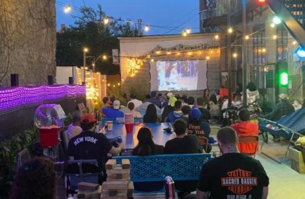 Free Paint & Sip Night